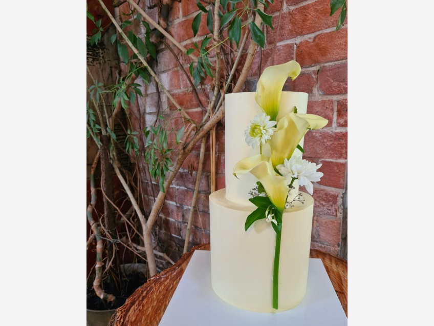 Celebration Cakes for All Occasions - Christchurch - Set up at Trents Vineyard